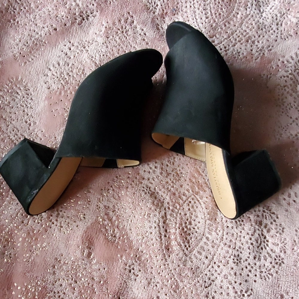 Slip on shoe